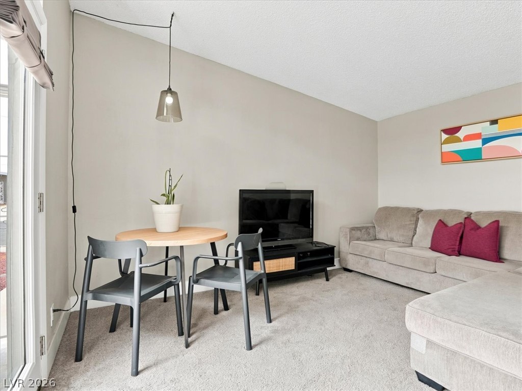 5128 Champions Avenue Property Photo 33