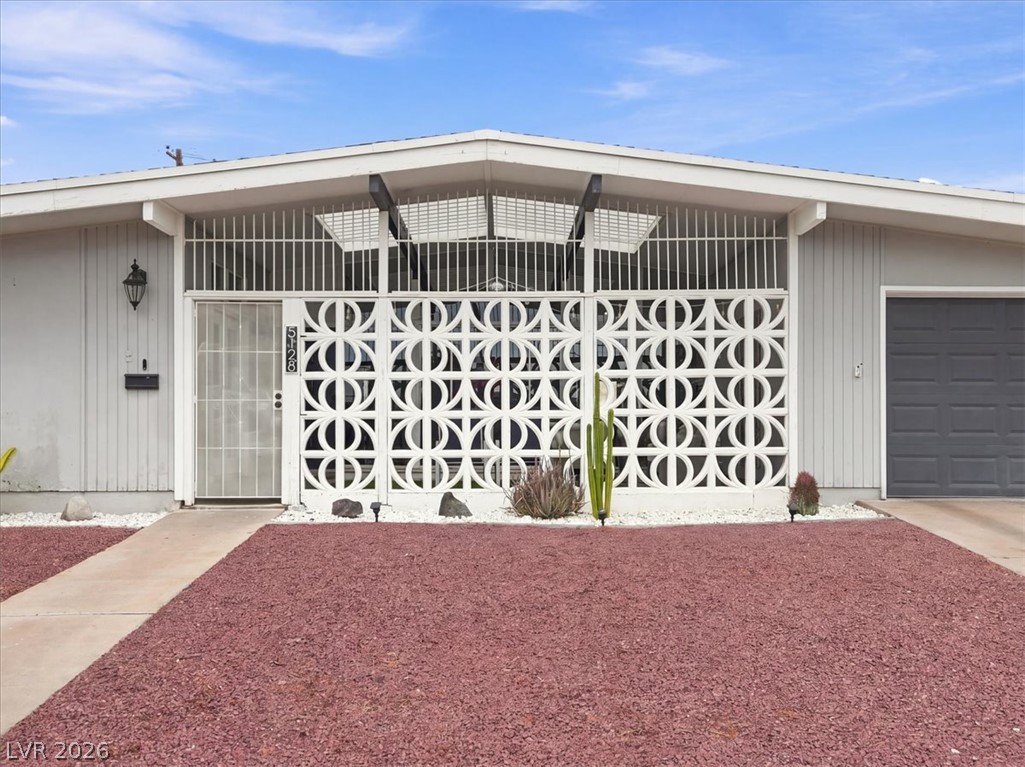 5128 Champions Avenue Property Photo 52
