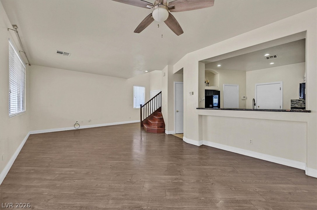 8516 Sonnet Court Property Photo 4