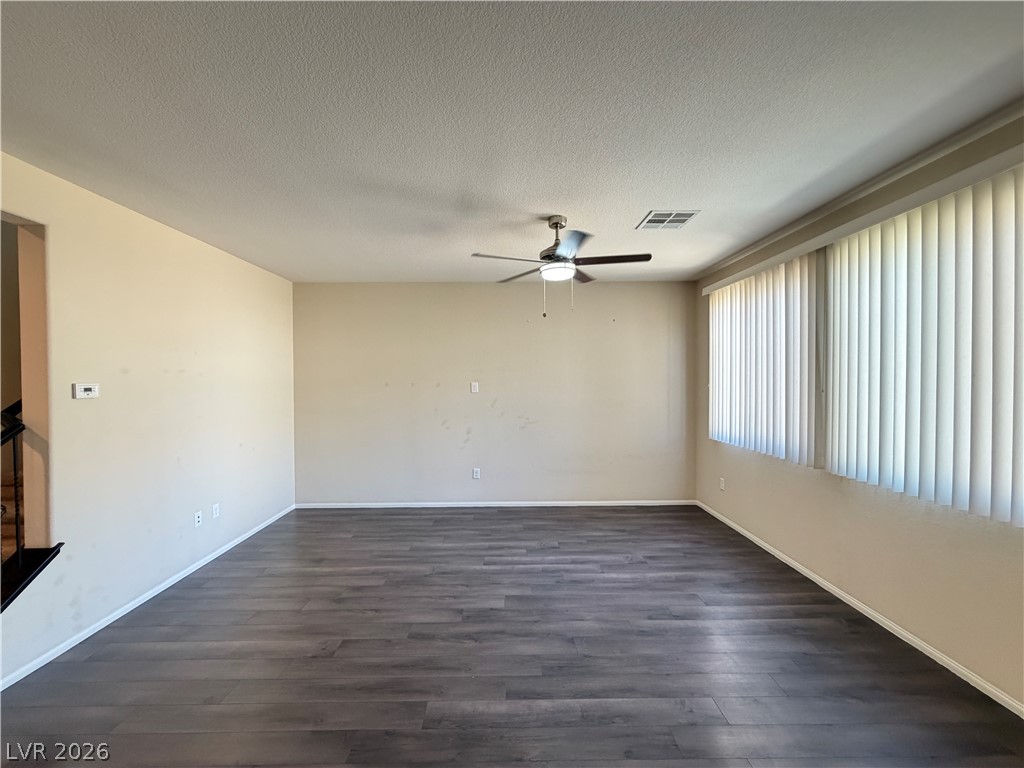 9530 Hollydale Court Property Photo 3