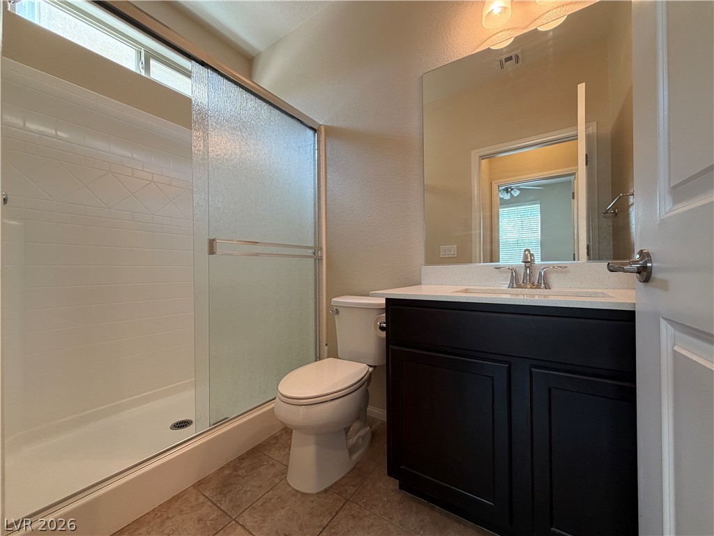 9530 Hollydale Court Property Photo 11