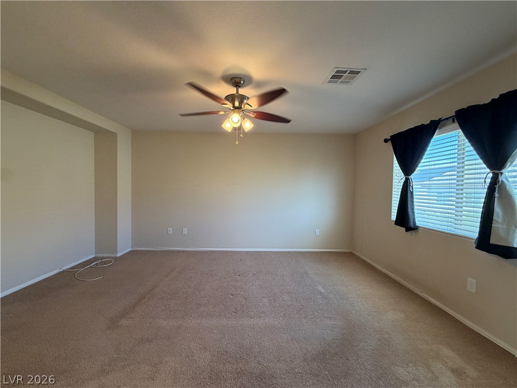 9530 Hollydale Court Property Photo 12