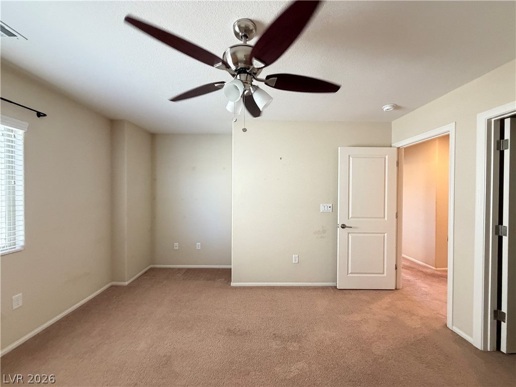 9530 Hollydale Court Property Photo 19
