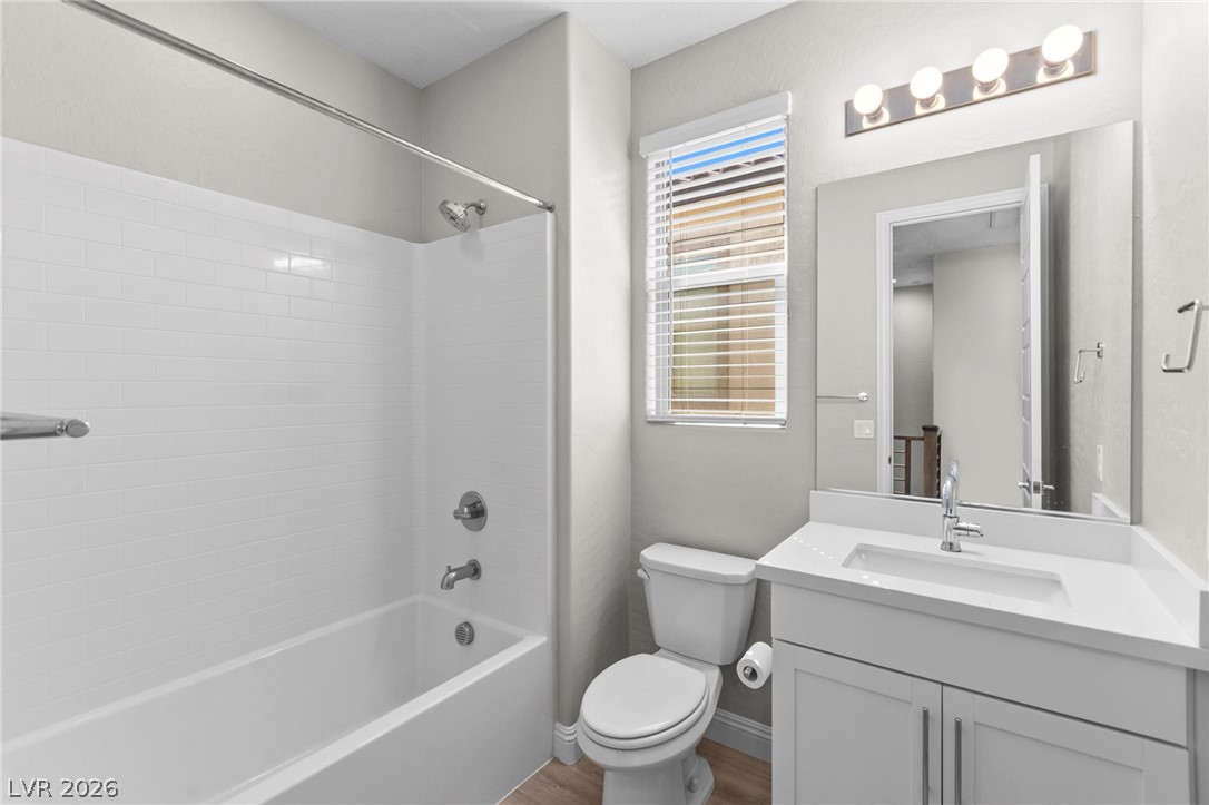 11676 Hamilton Lake Avenue Property Photo 40