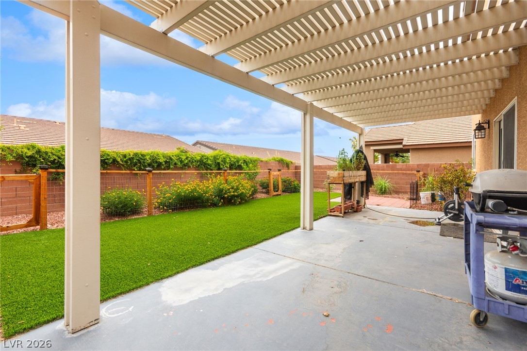 6172 Whitelion Walk Street Property Photo 5