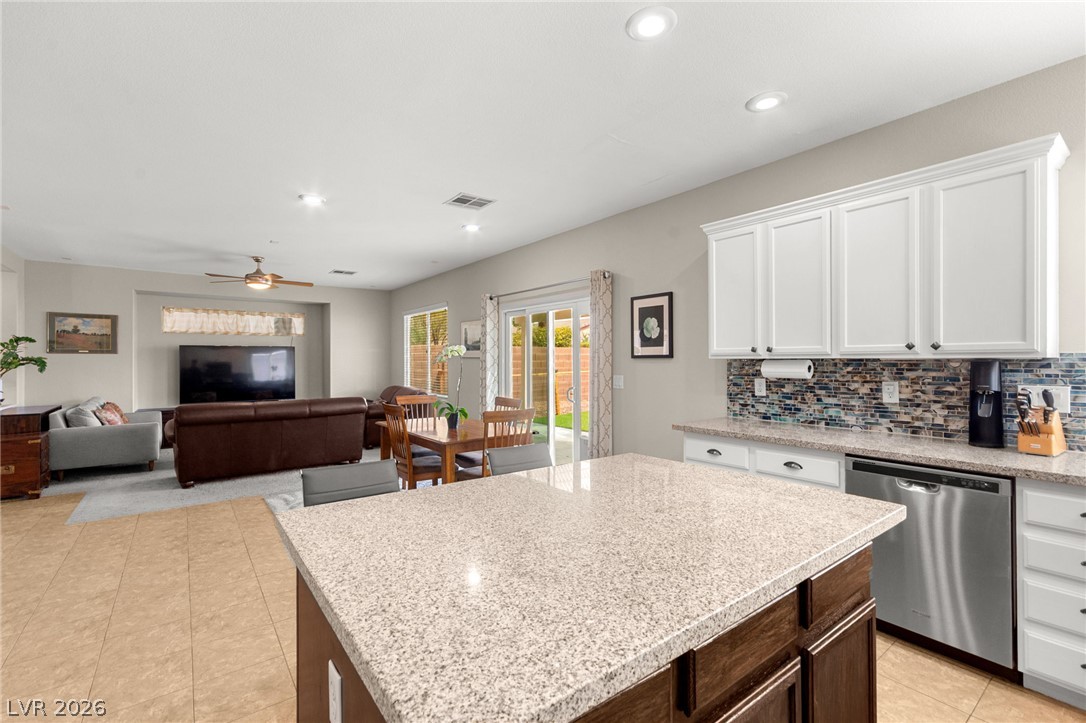 6172 Whitelion Walk Street Property Photo 20
