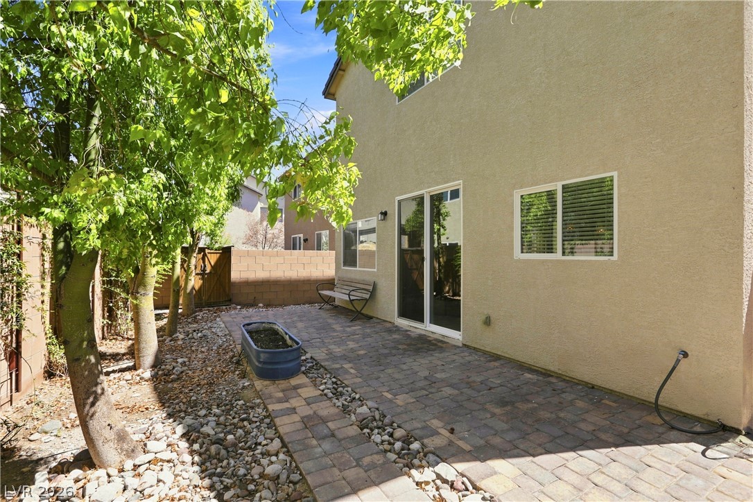 8240 Southern Cross Avenue Property Photo 32
