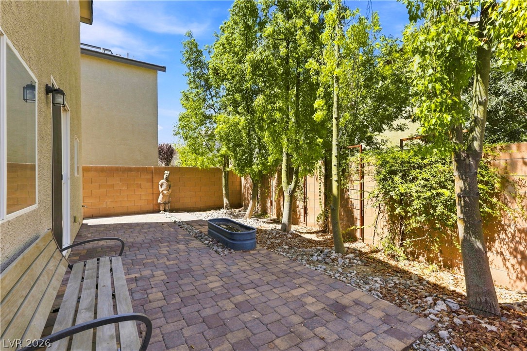 8240 Southern Cross Avenue Property Photo 34