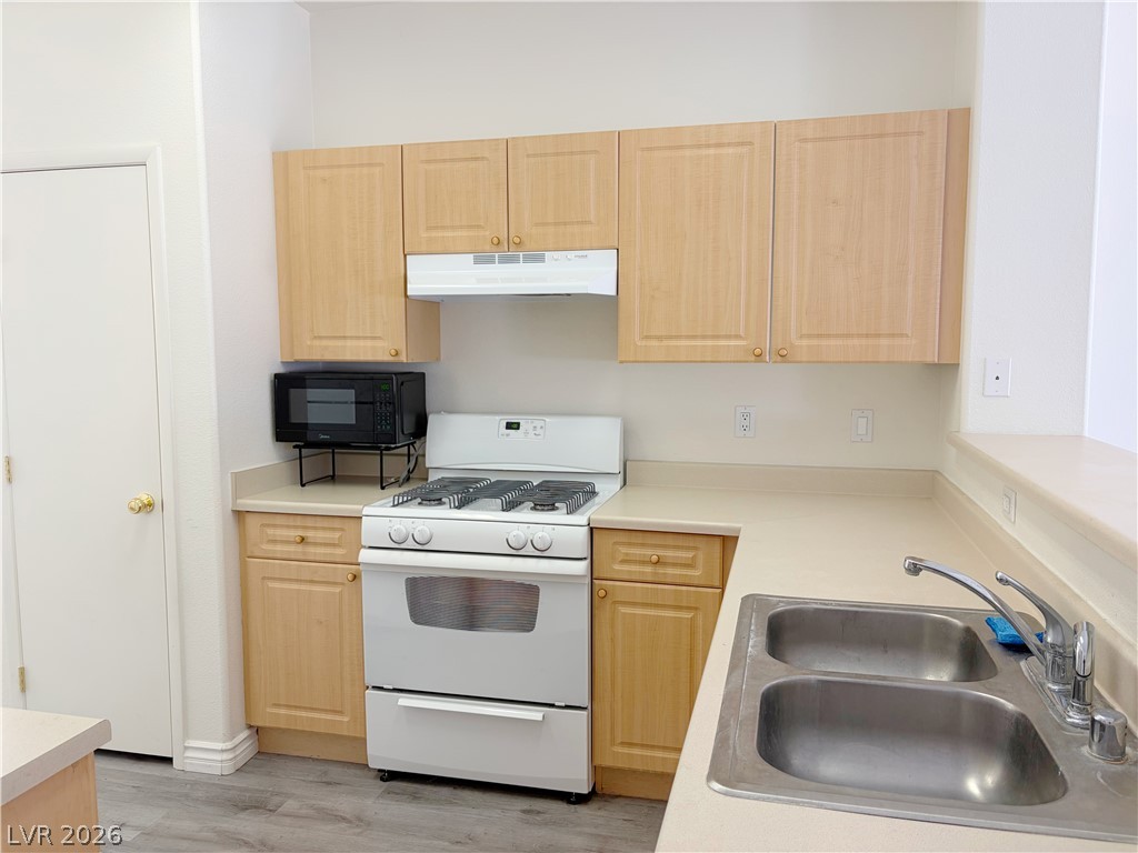 9315 Indian Corn Court 103 Property Photo 8