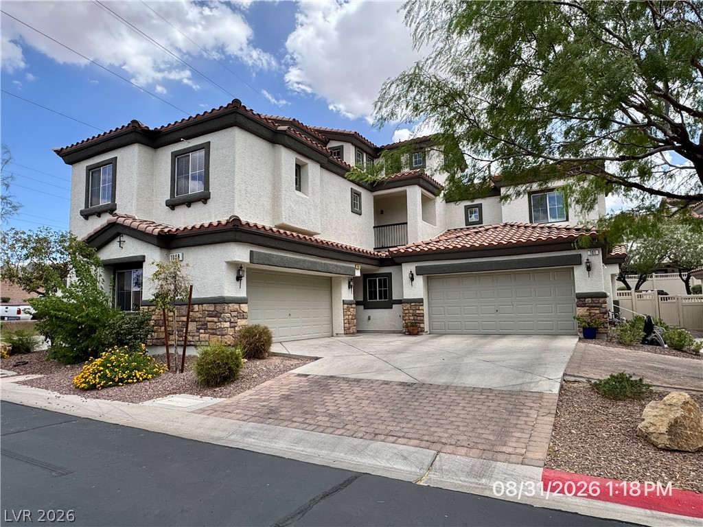 1088 Moonlit Oasis Lane 102 Property Photo 1