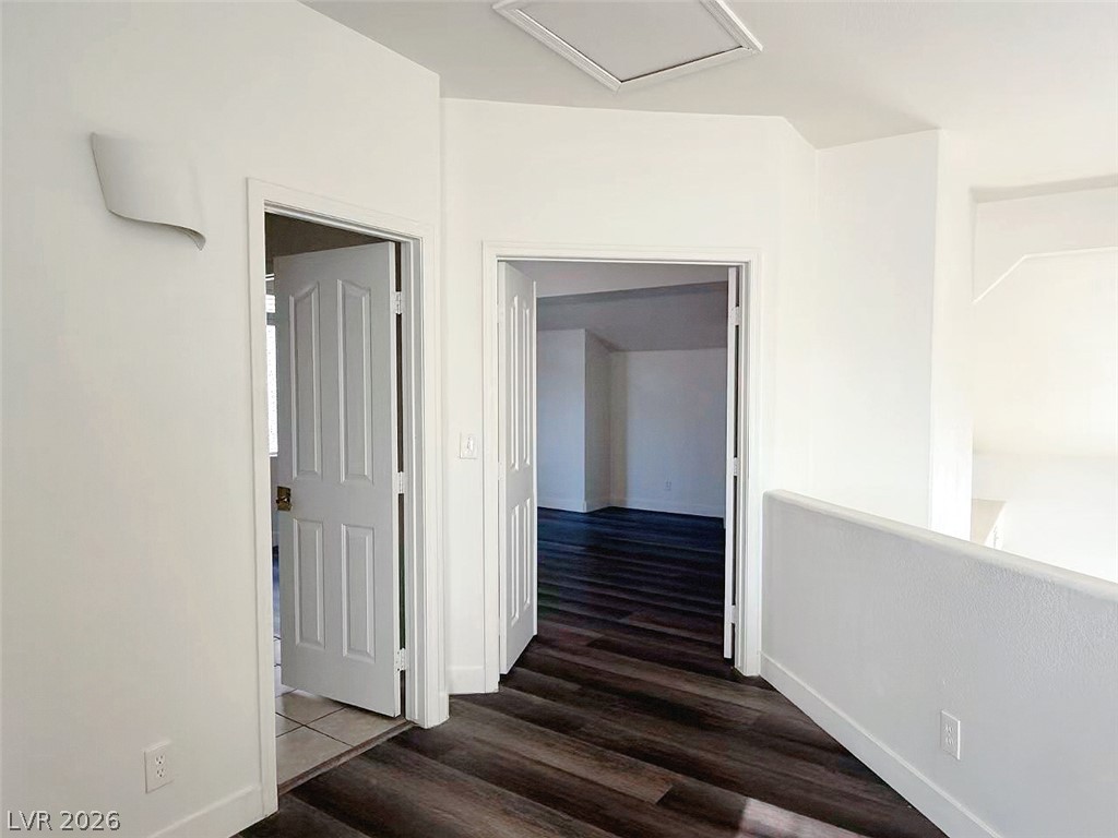5798 South Pioneer Way Property Photo 2