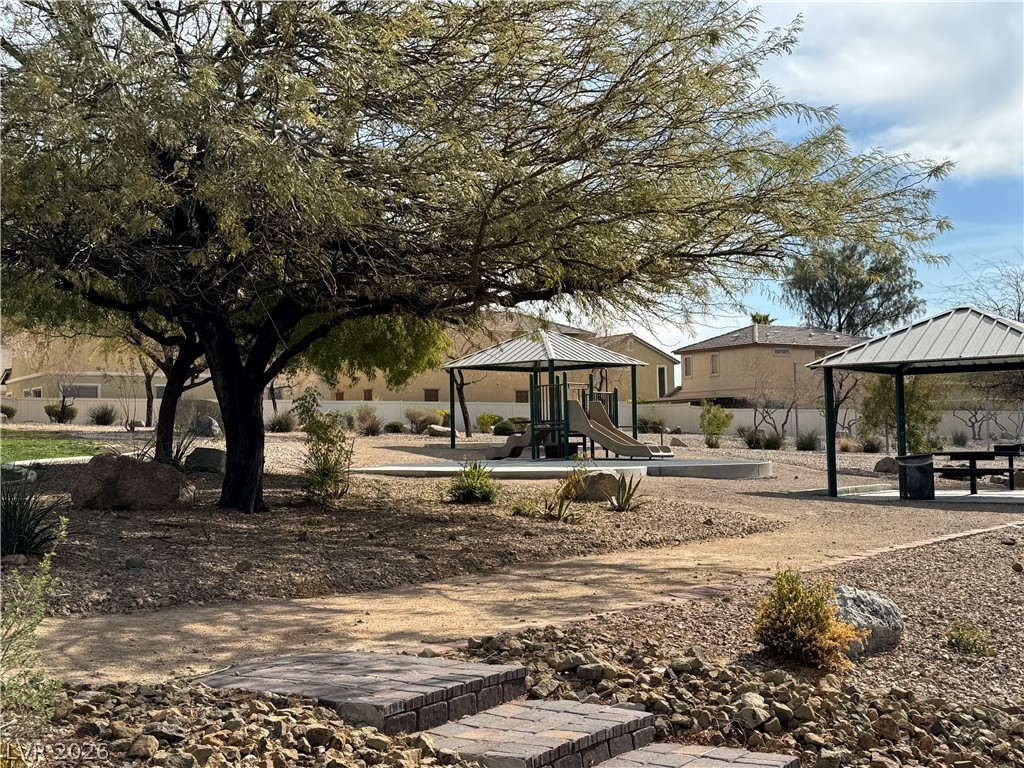 1951 Sundown Canyon Drive Property Photo 28