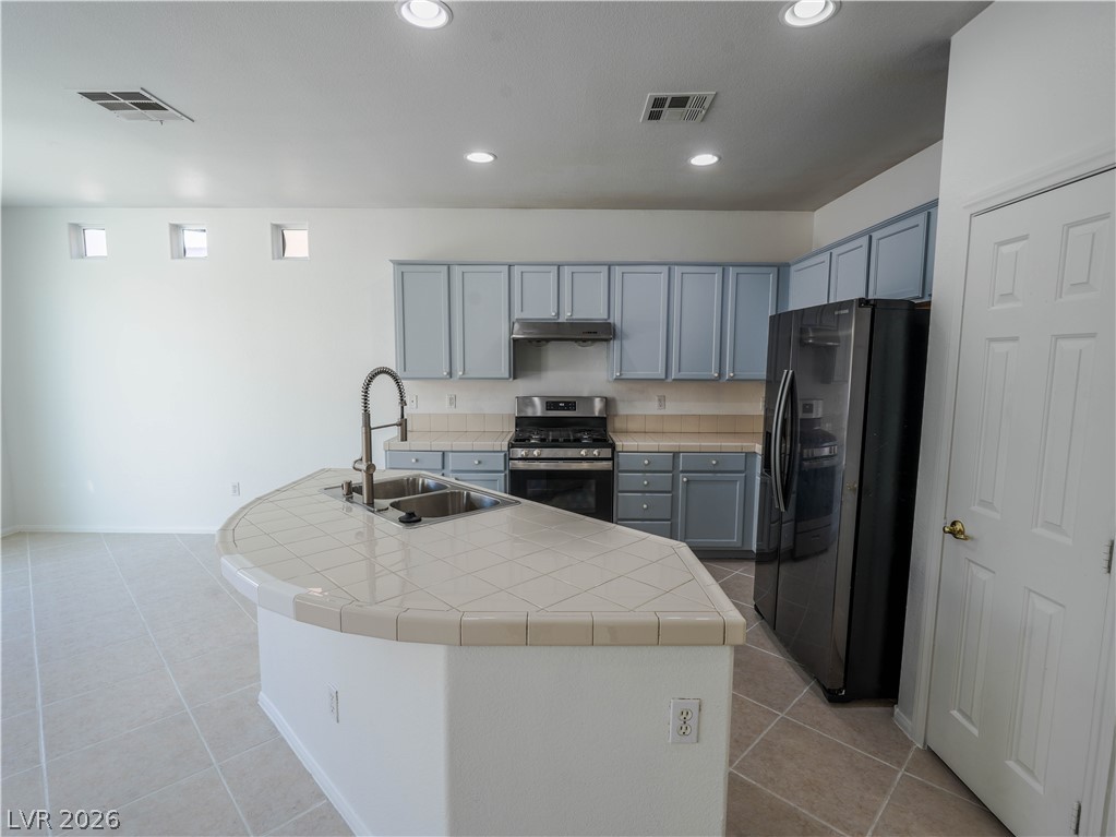 7019 Somera Way Property Photo 15