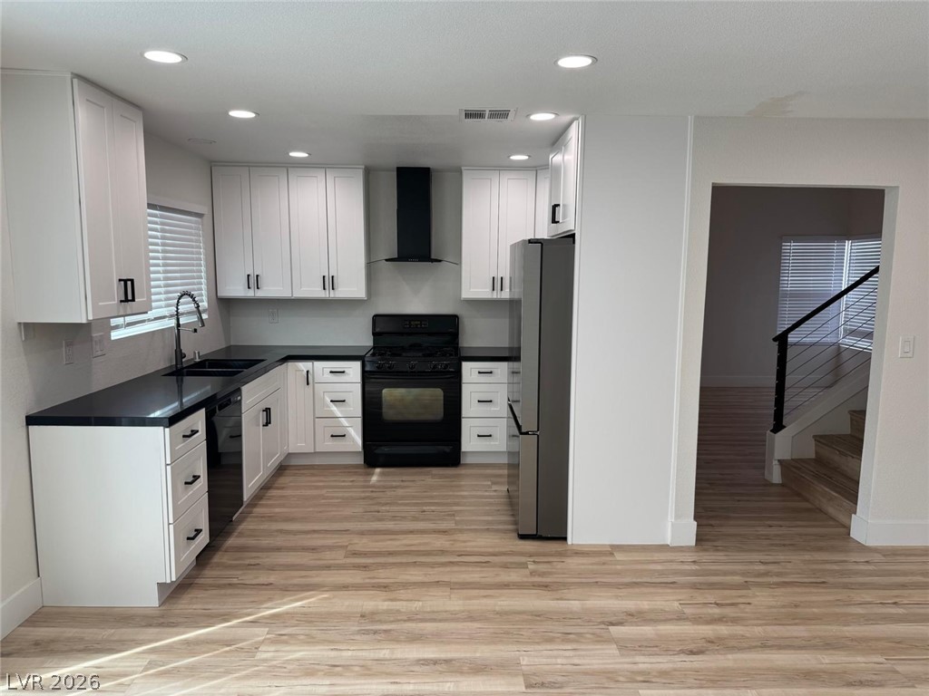 4787 Farlington Drive Property Photo 4