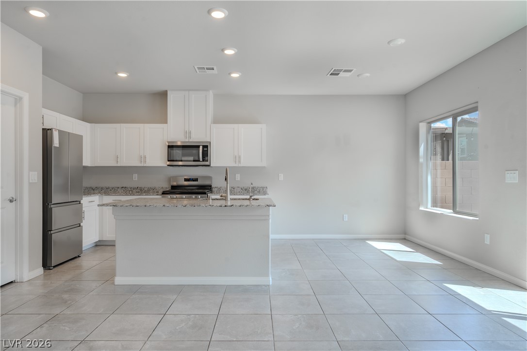 3831 Lambent Avenue Property Photo 6