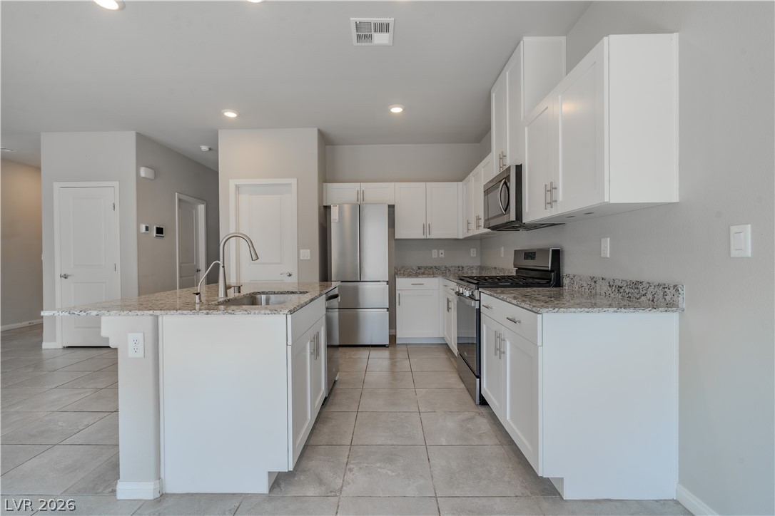 3831 Lambent Avenue Property Photo 7