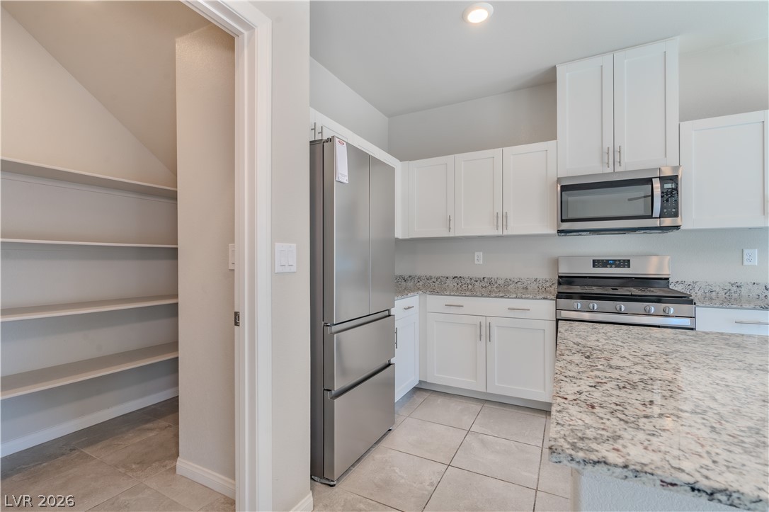 3831 Lambent Avenue Property Photo 9