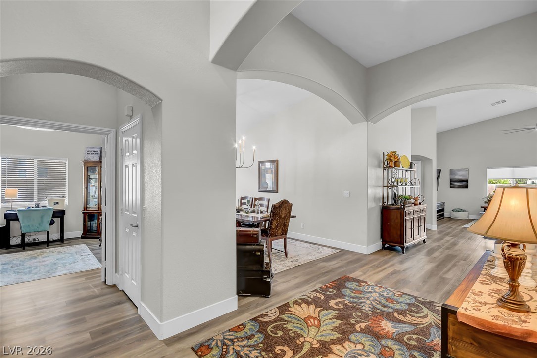 5201 Primrose Flower Avenue Property Photo 11