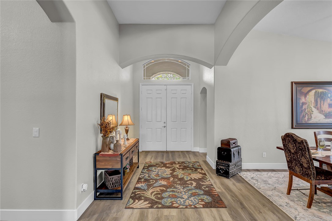 5201 Primrose Flower Avenue Property Photo 14