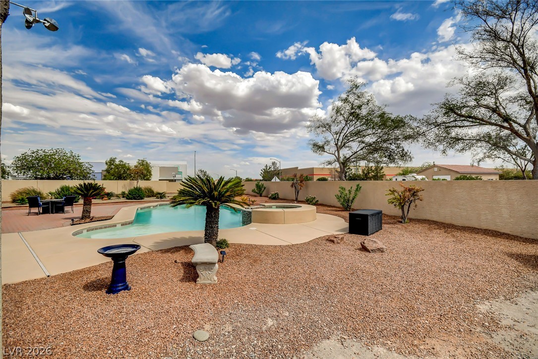 5201 Primrose Flower Avenue Property Photo 60