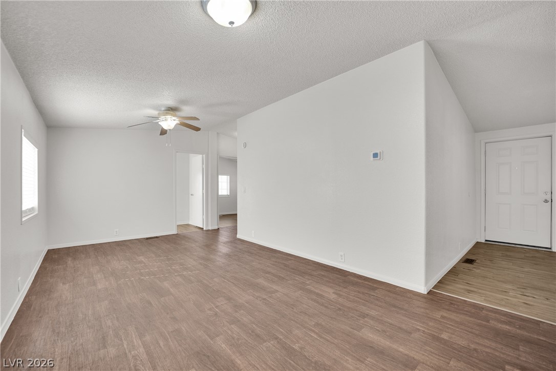 5914 Sassy Rose Drive Property Photo 15