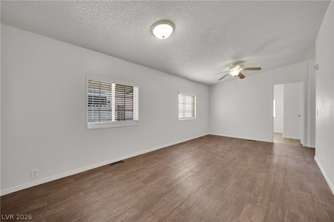 5914 Sassy Rose Drive Property Photo 16