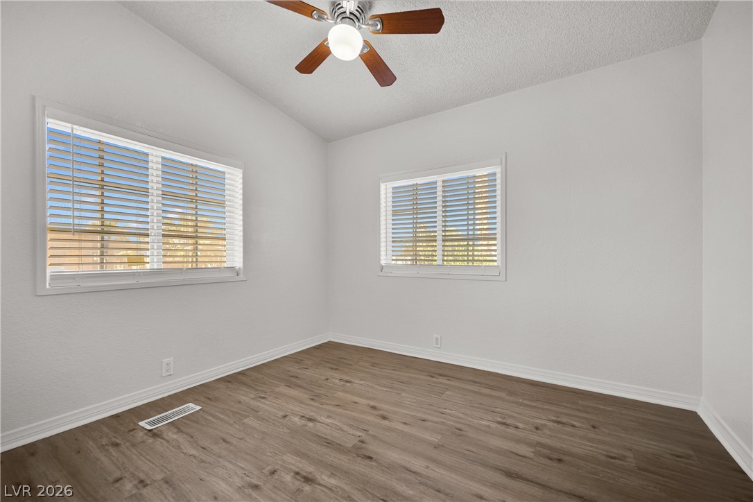 5914 Sassy Rose Drive Property Photo 20
