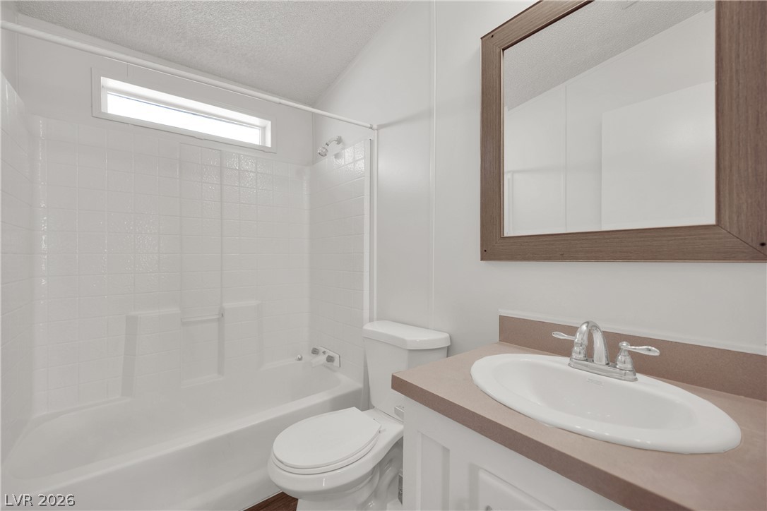 5914 Sassy Rose Drive Property Photo 24