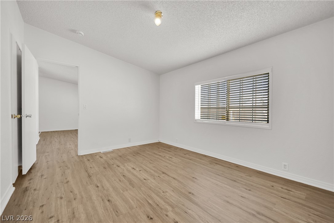 5914 Sassy Rose Drive Property Photo 27
