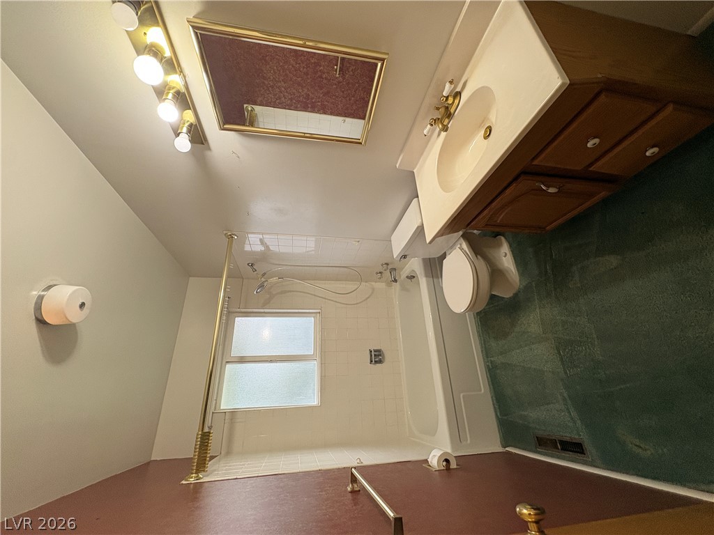 749 Avenue K Property Photo 16