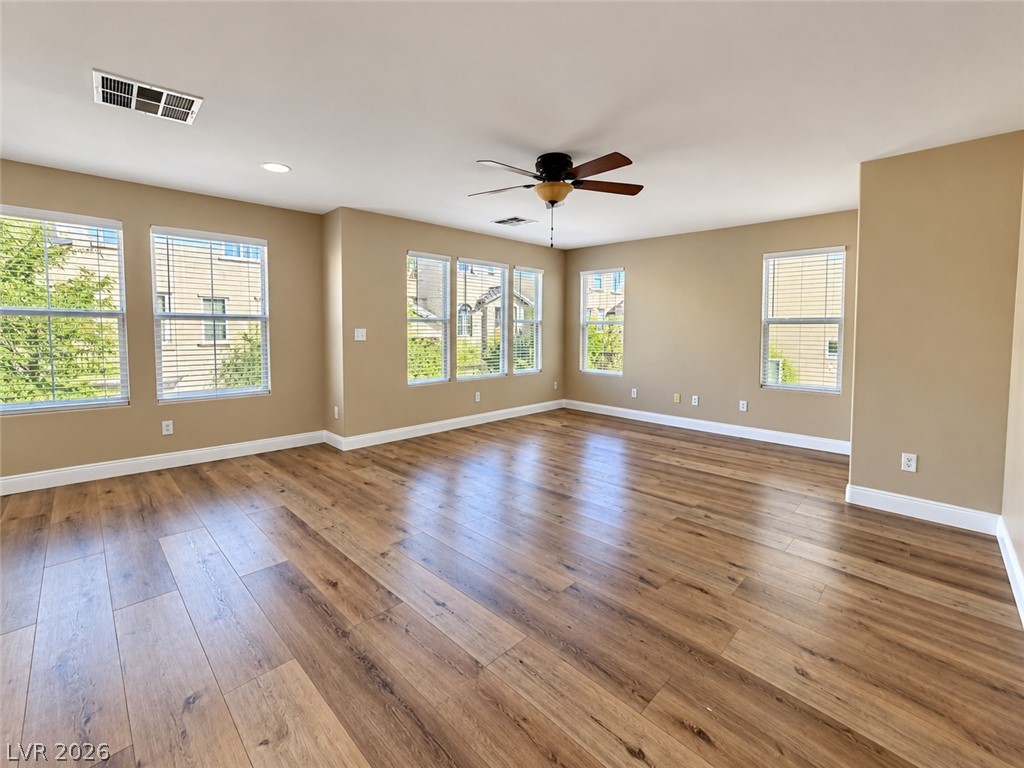 1257 Sand Castle Avenue Property Photo 3