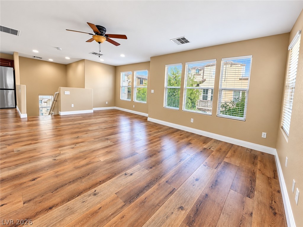 1257 Sand Castle Avenue Property Photo 4