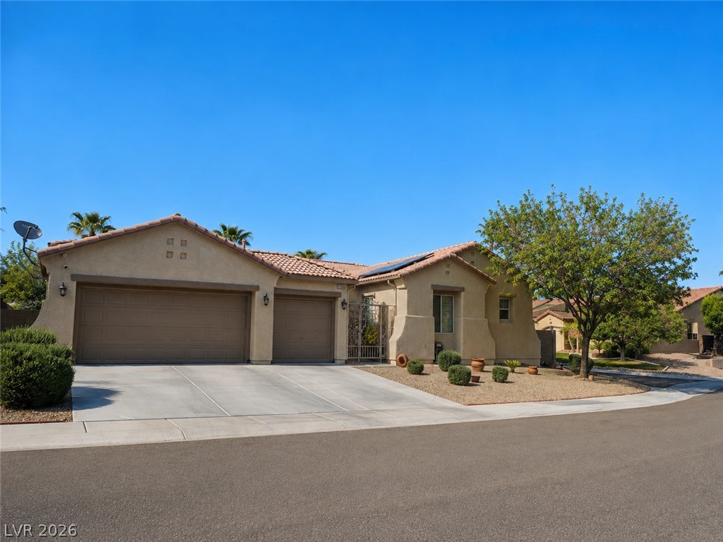 1720 Silent Sunset Avenue Property Photo 1