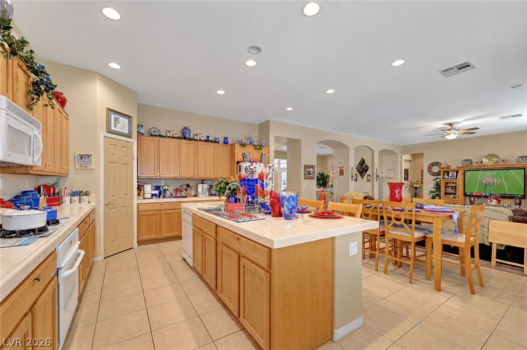 1720 Silent Sunset Avenue Property Photo 7