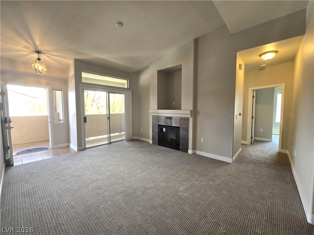 2305 West Horizon Ridge Parkway 1521 Property Photo 7