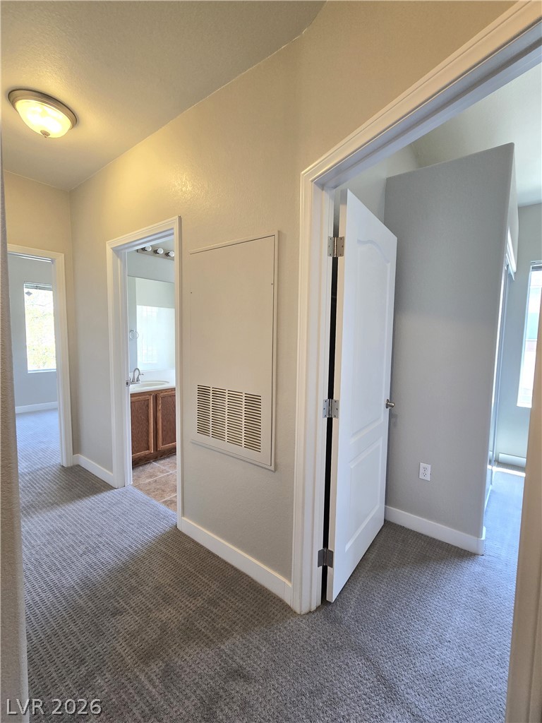 2305 West Horizon Ridge Parkway 1521 Property Photo 12