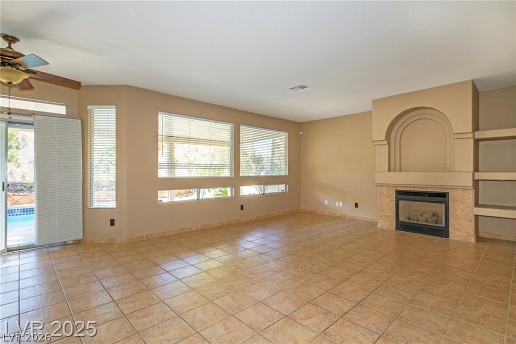 2121 Whitebirch Lane Property Photo 7