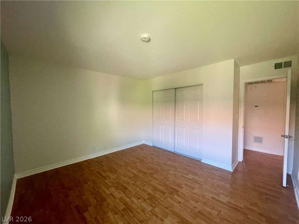 5206 River Glen Drive 250 Property Photo 24