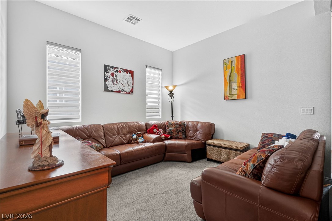 1179 North Water Street Property Photo 8