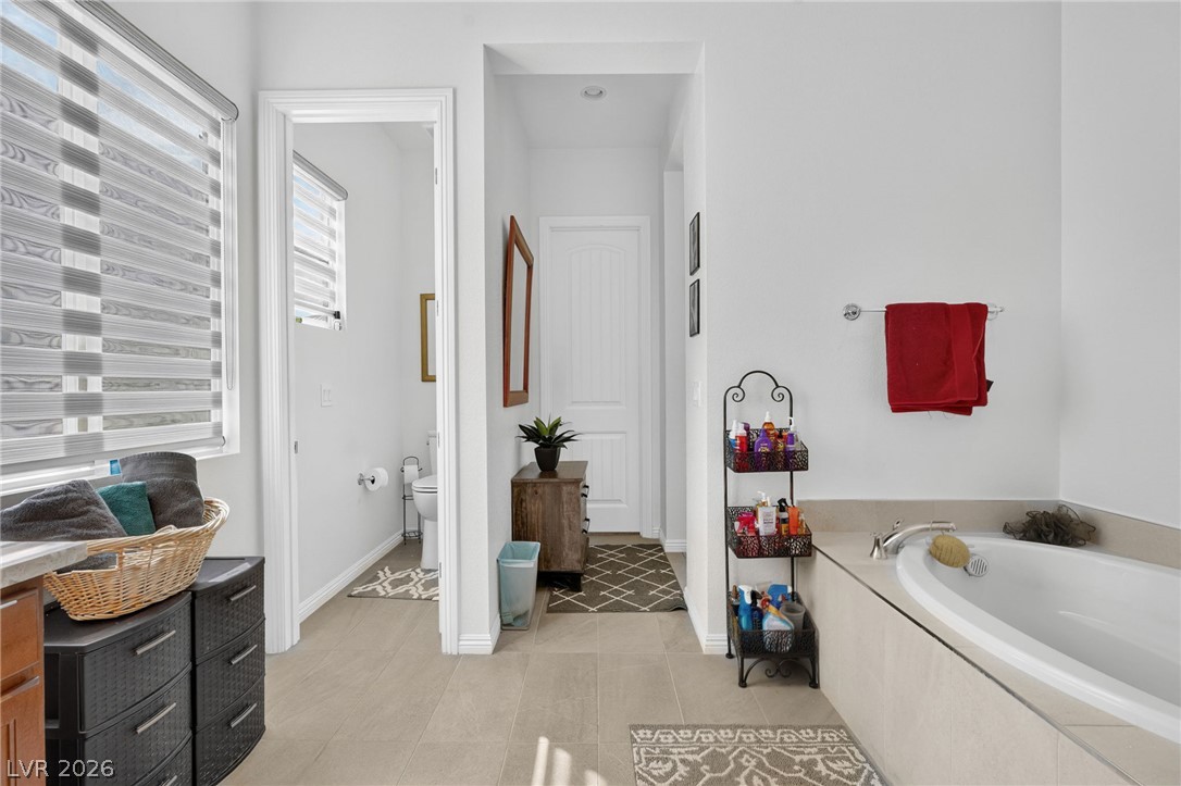1179 North Water Street Property Photo 21