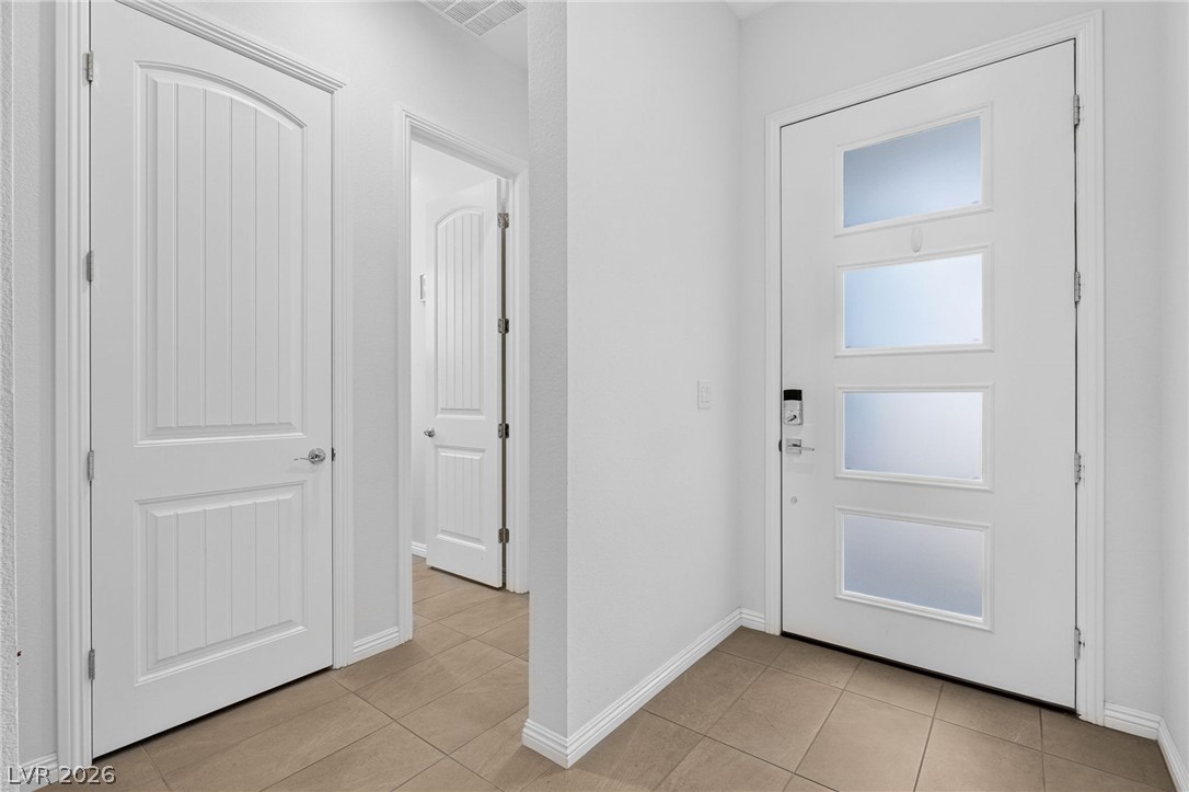 1179 North Water Street Property Photo 28