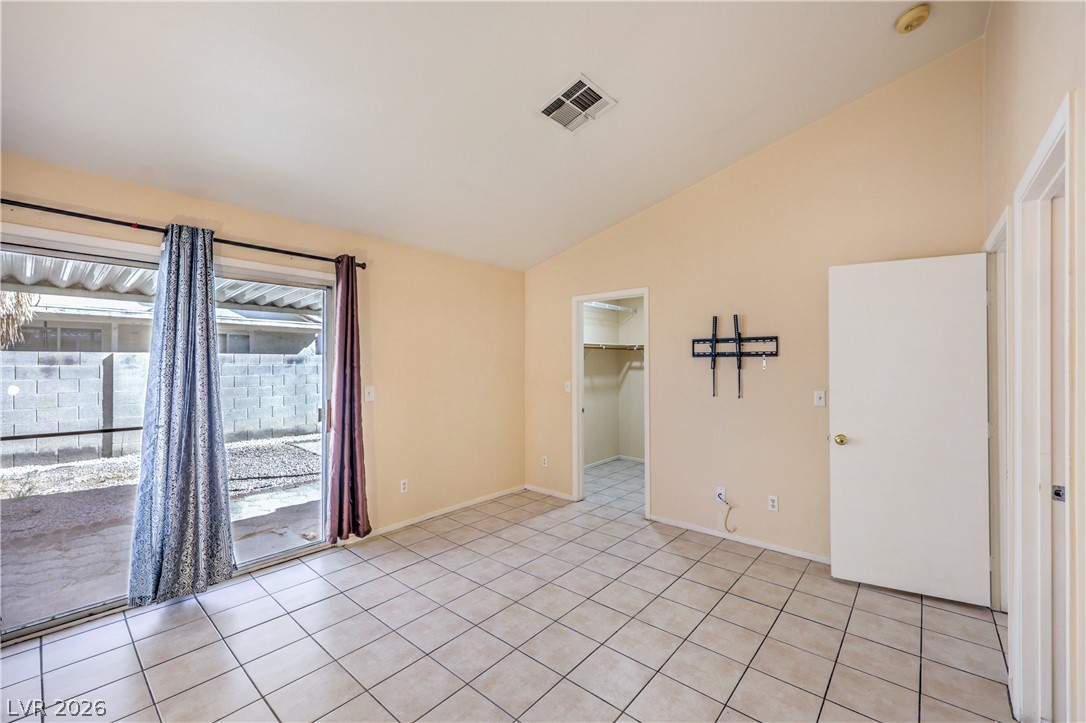 4656 Baby Bird Lane Property Photo 17