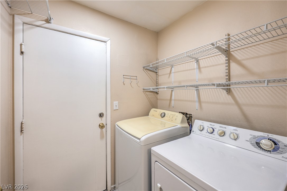 4656 Baby Bird Lane Property Photo 26
