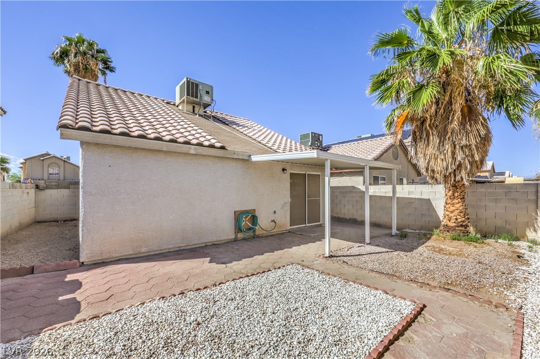 4656 Baby Bird Lane Property Photo 28