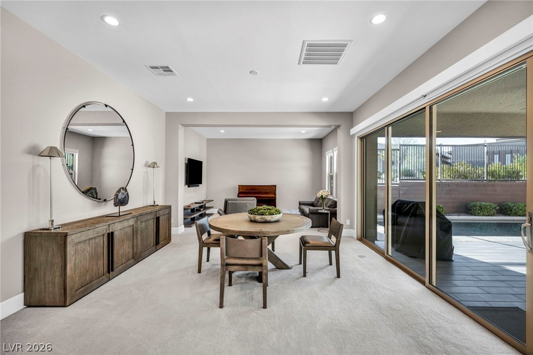 6675 Desert Crimson Street Property Photo 27