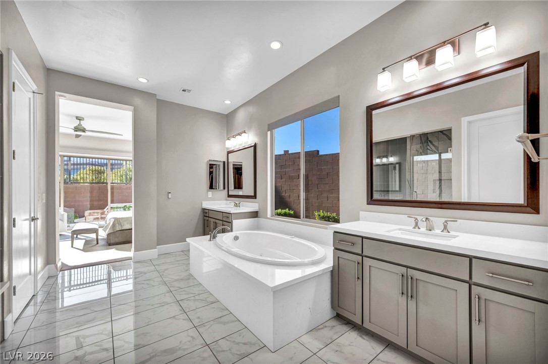 6675 Desert Crimson Street Property Photo 33