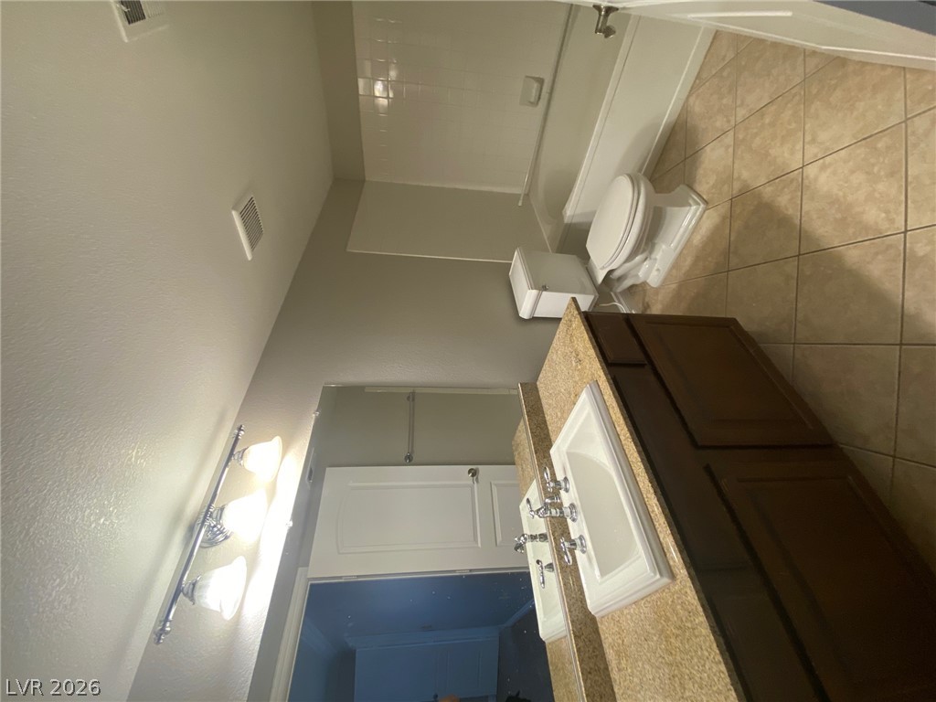 8101 West Flamingo Road 2055 Property Photo 4
