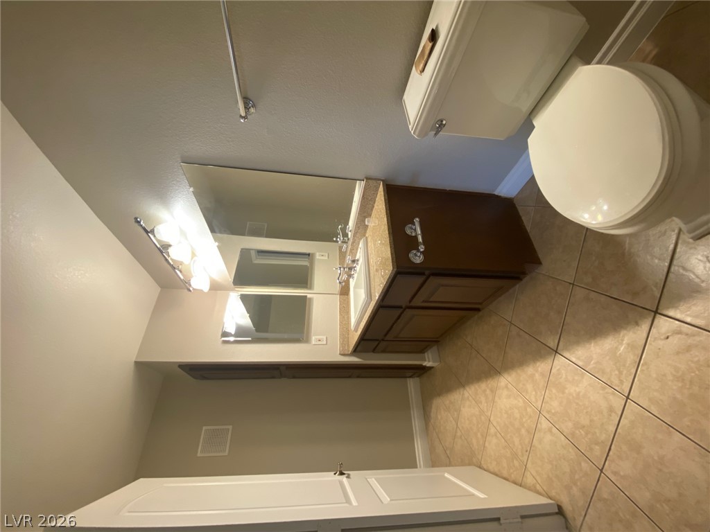 8101 West Flamingo Road 2055 Property Photo 8