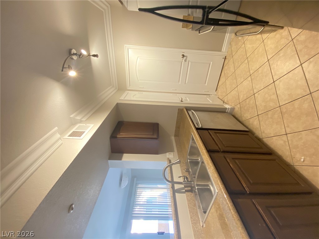 8101 West Flamingo Road 2055 Property Photo 13