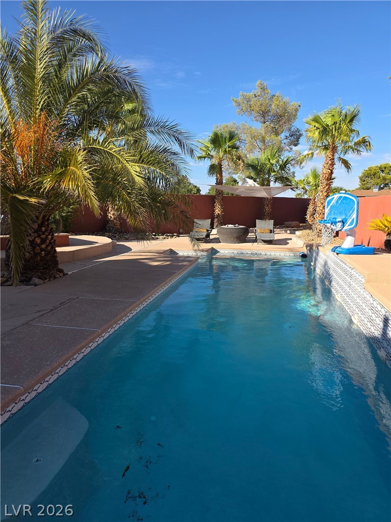 8152 Eagle Dancer Property Photo 3
